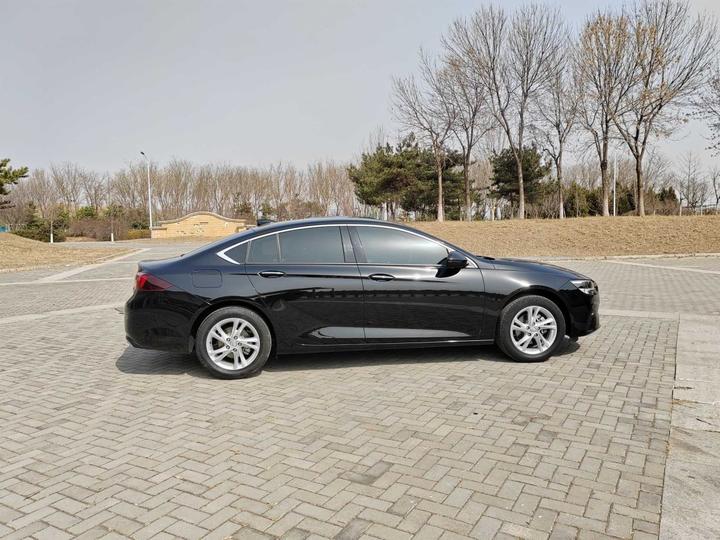 Regal 2020 552T Elite photo 4