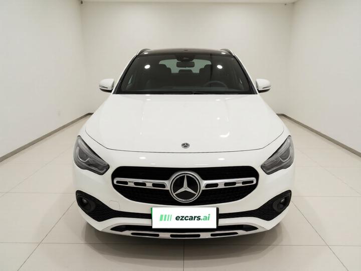 GLA 2023 Facelift GLA 200 photo 2