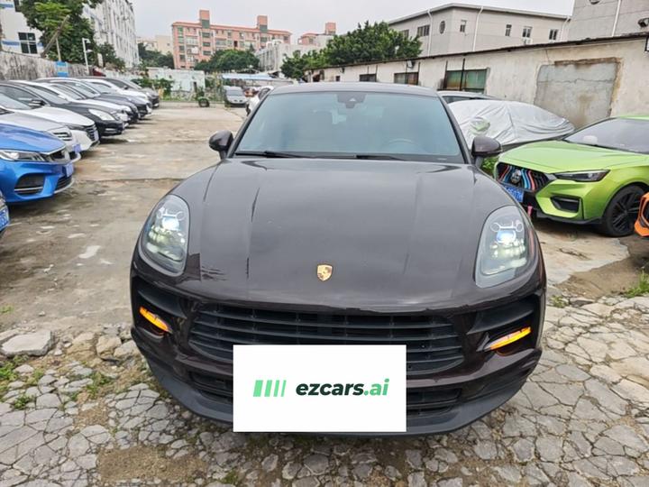 2018 Macan 2.0T photo 2