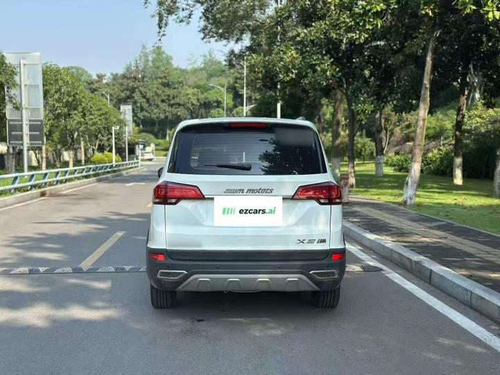 SWM X3 2020 1.5L MT 7-Seater photo 5