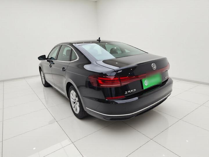 Passat 2025 280TSI Business photo 4
