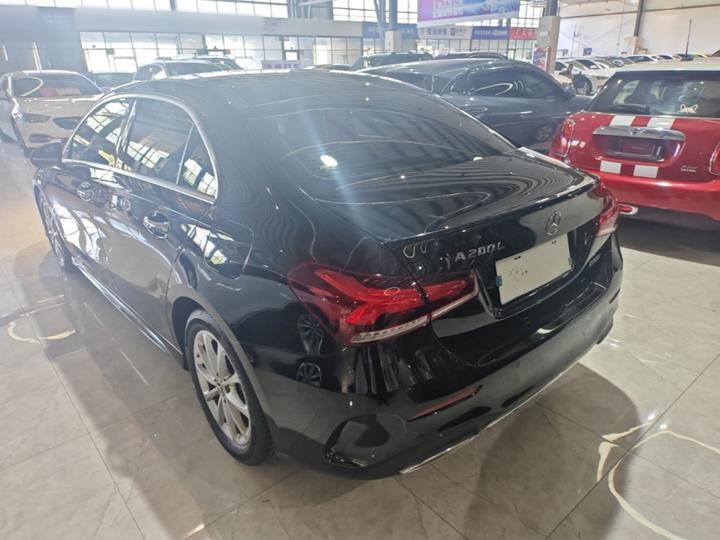 A-Class 2019 A 200 L Sport photo 4