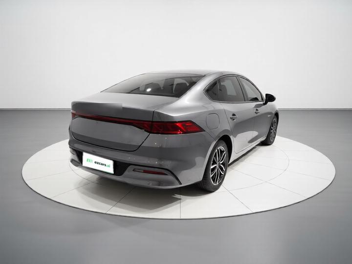 Qin PLUS 2021 EV 500KM Premium photo 6