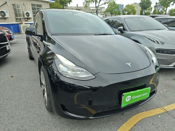 Model Y 2022 RWD photo 3