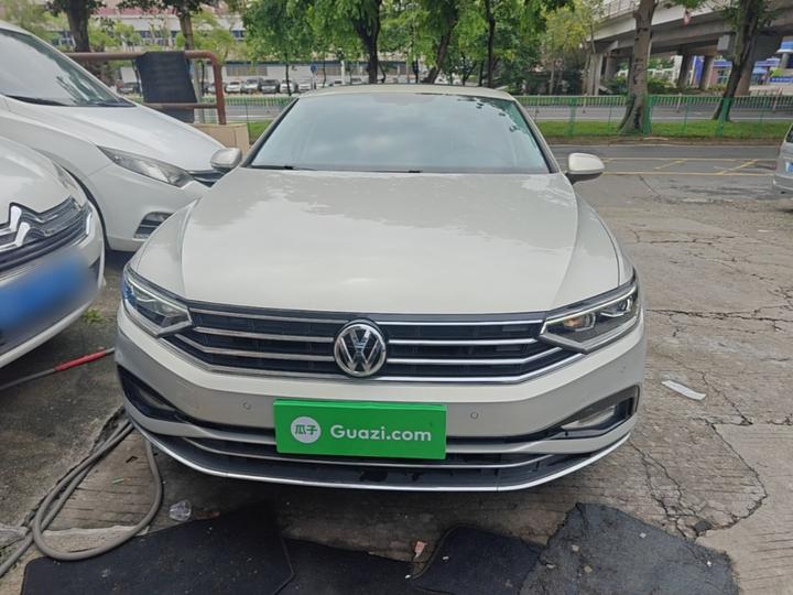 Magotan 2020 330TSI DSG Leading photo 2