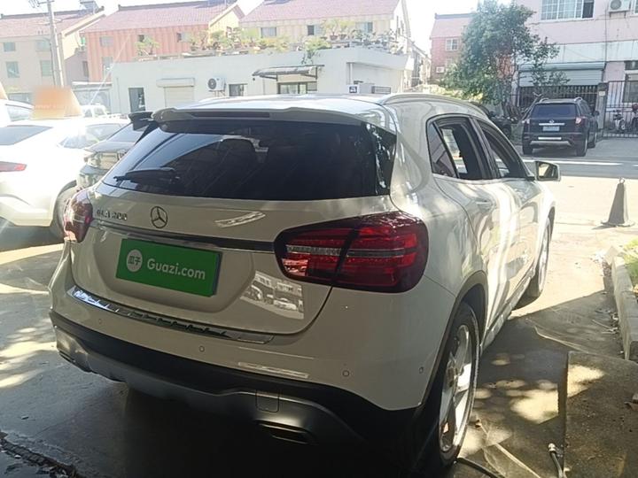 GLA 2019 GLA 200 Dynamic photo 4