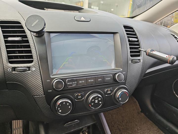 K3 2016 1.6L AT GLS photo 8
