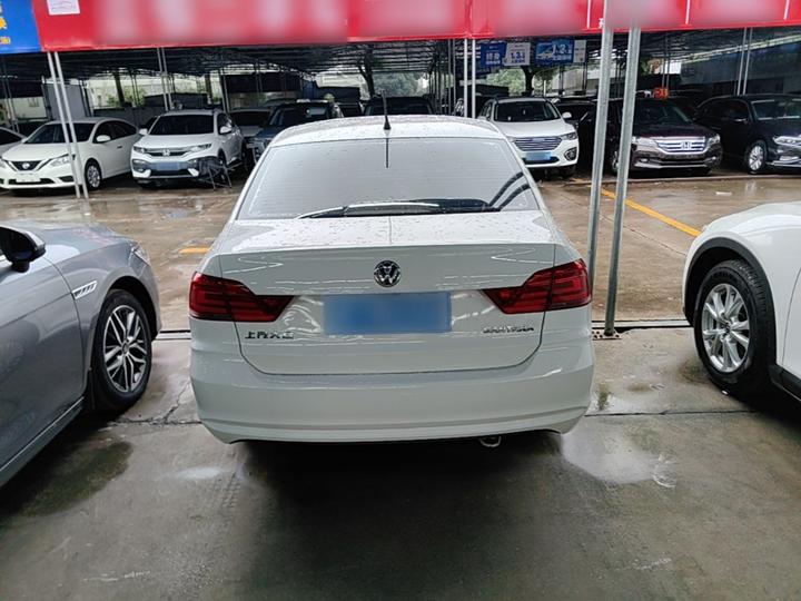 Santana 2016 1.6L MT photo 5