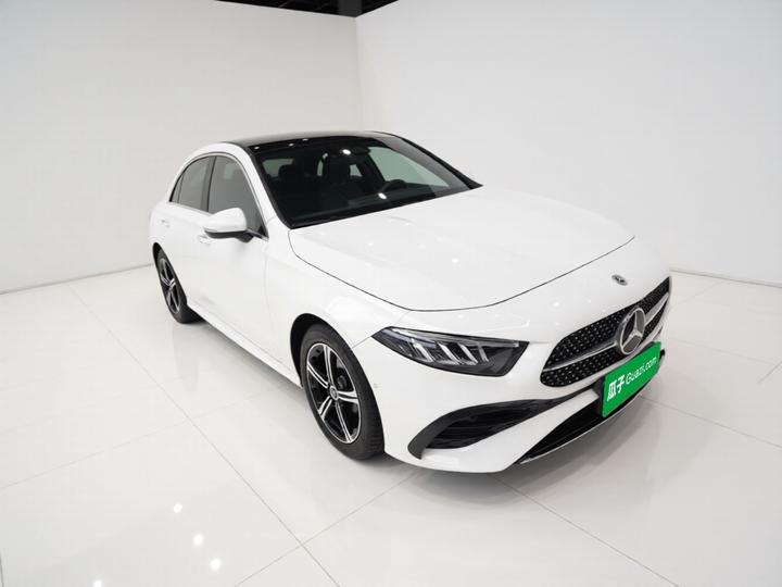A-Class 2023 A 200 L Fashion photo 3