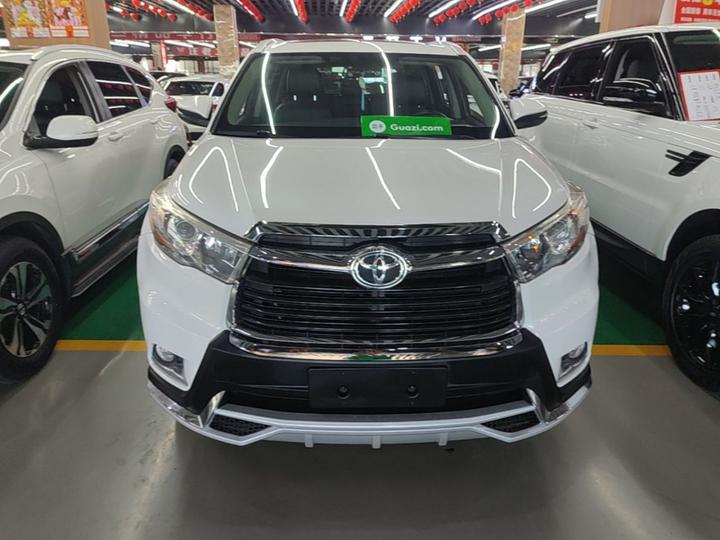Highlander 2015 2.0T AWD Luxury 7-Seater photo 2