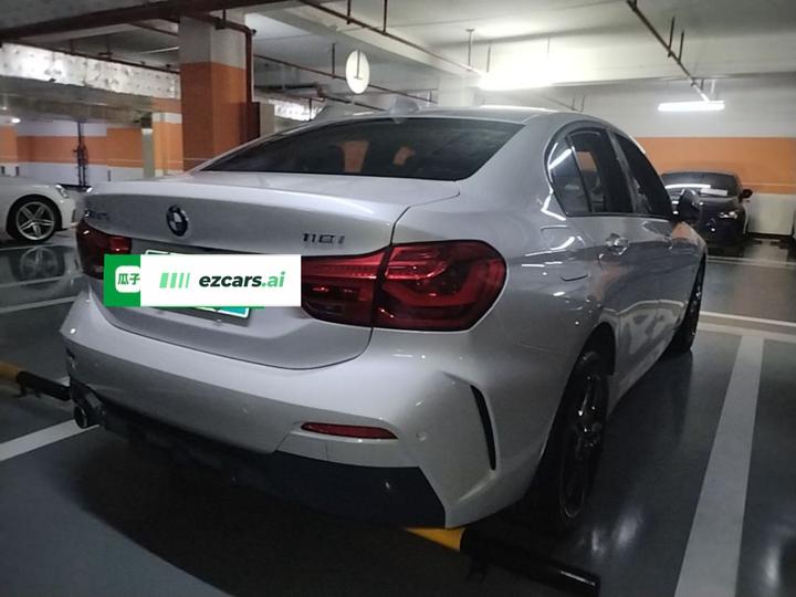 1 Series 2019 118i M Sport Package photo 4