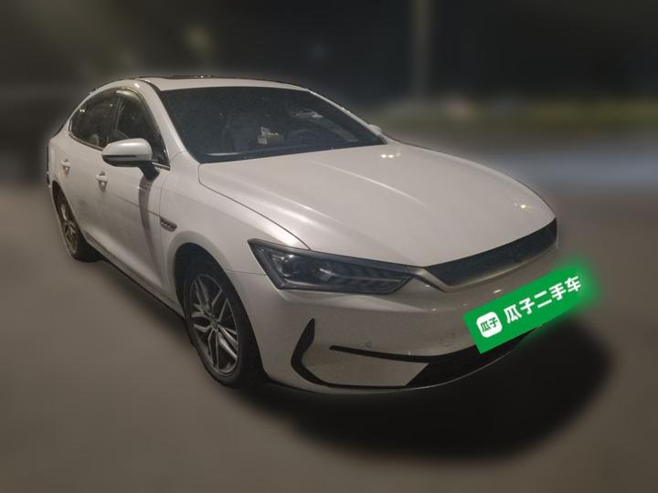 Qin PLUS 2021 EV 500KM Premium photo 3
