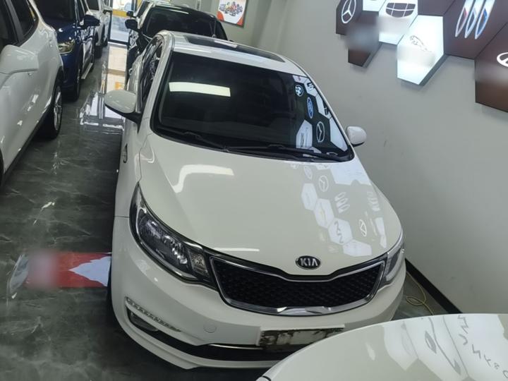 K2 2015 Hatchback 1.4L AT GLS photo 2