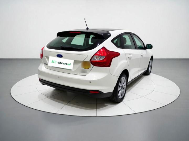 Focus 2012 Hatchback 1.6L AT Comfort photo 6