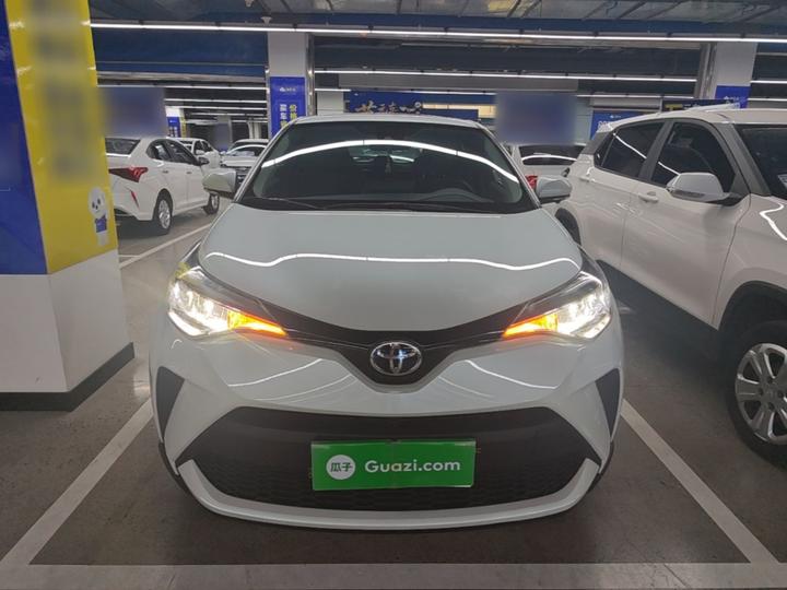 C-HR 2021 2.0L Comfort photo 2