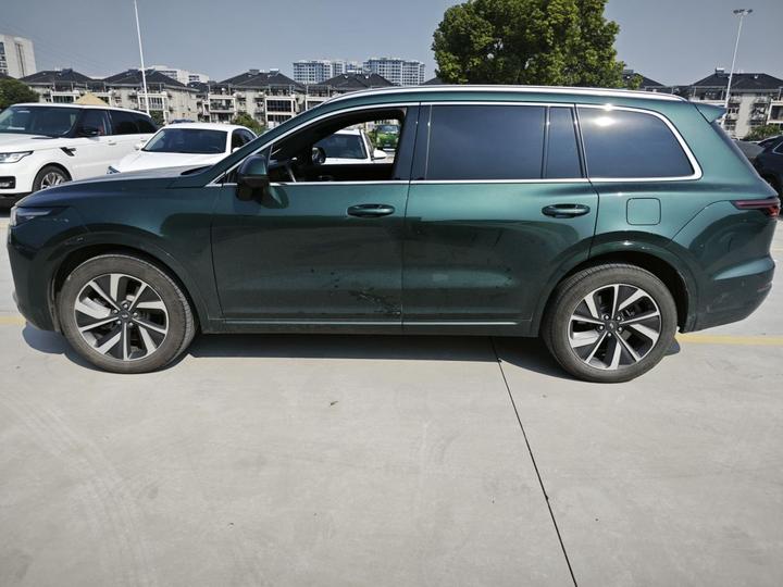Li Auto ONE 2021 EREV 6-Seater photo 4