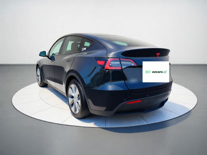 Model Y 2022 Facelift RWD photo 4
