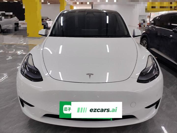 Model Y 2022 Facelift RWD photo 2