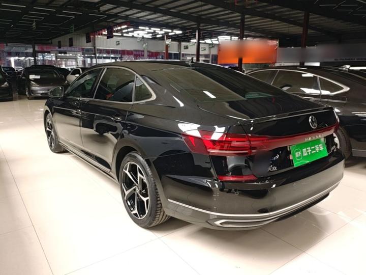 Passat 2023 Facelift 330TSI Elite photo 4