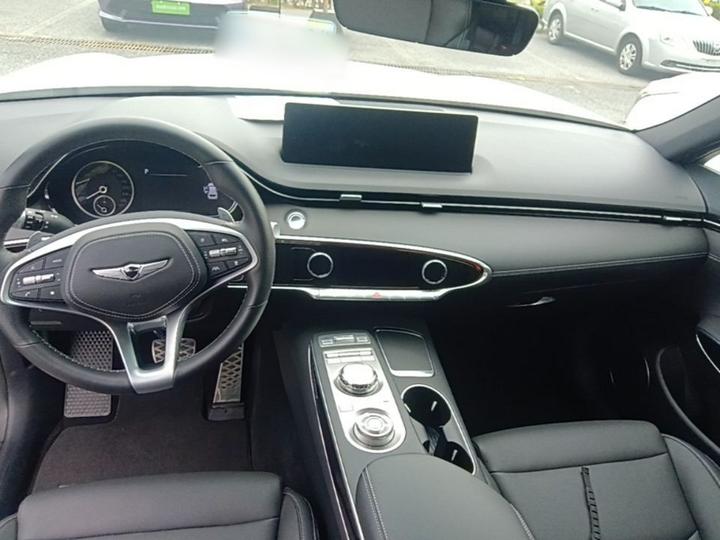 GV70 2023 2.5T RWD Luxury photo 5