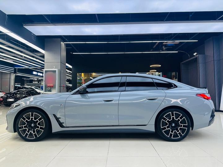 4 Series 2024 430i Gran Coupe M M Sport Night Package photo 3