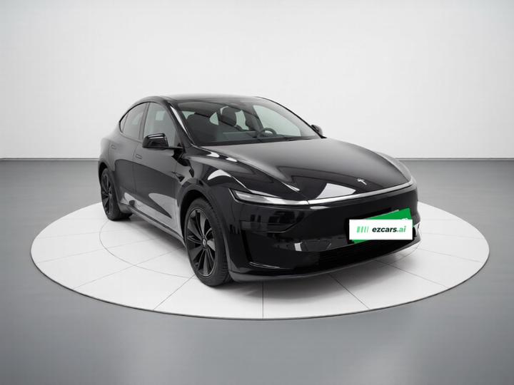 Model Y 2025 RWD photo 3