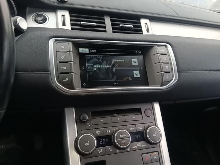 Range Rover Evoque 2016 2.0T SE photo 8