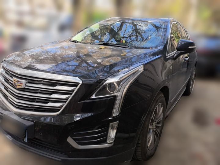 XT5 2018 25T Luxury