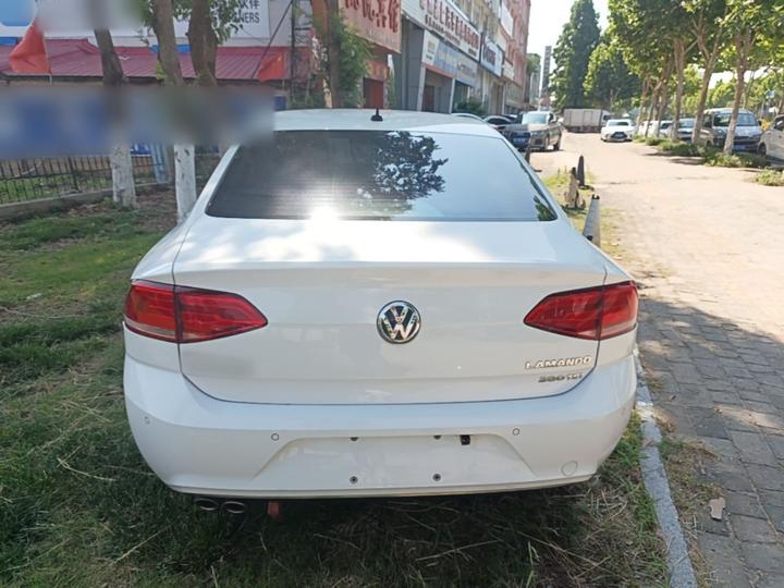 Lamando 2015 280TSI DSG Comfort photo 3