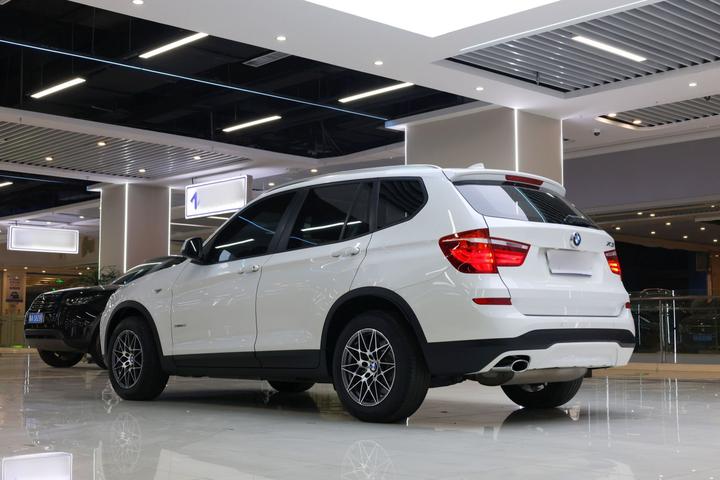 X3 Imported 2016 sDrive20i photo 5