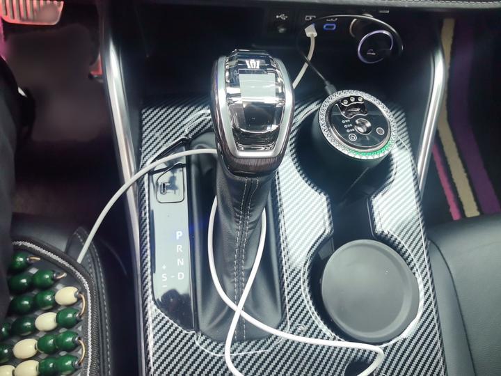 Crown 2021 2.5L HEV AWD Premium photo 6
