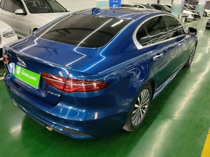 XEL 2021 2.0T 200PS R-DYNAMIC Sport photo 4