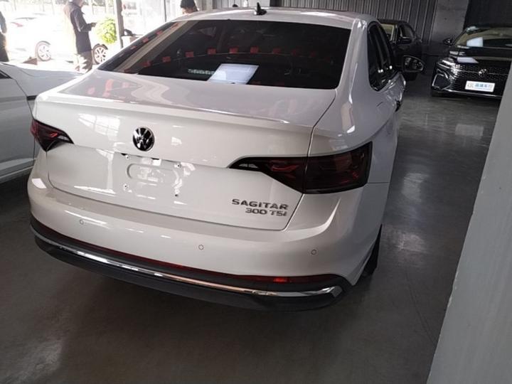 Sagitar 2025 Facelift 300TSI DSG photo 4