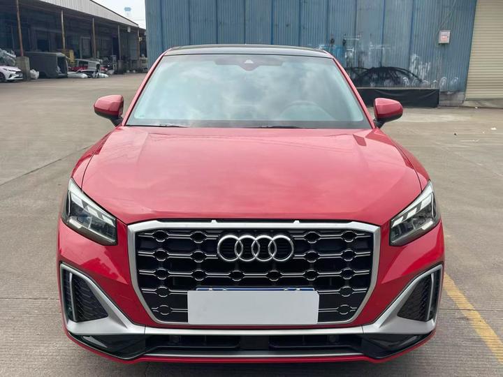 Q2L 2022 35 TFSI Progressive Dynamic photo 2