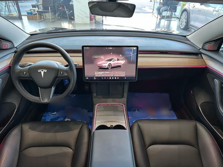 Model 3 2022 RWD photo 5