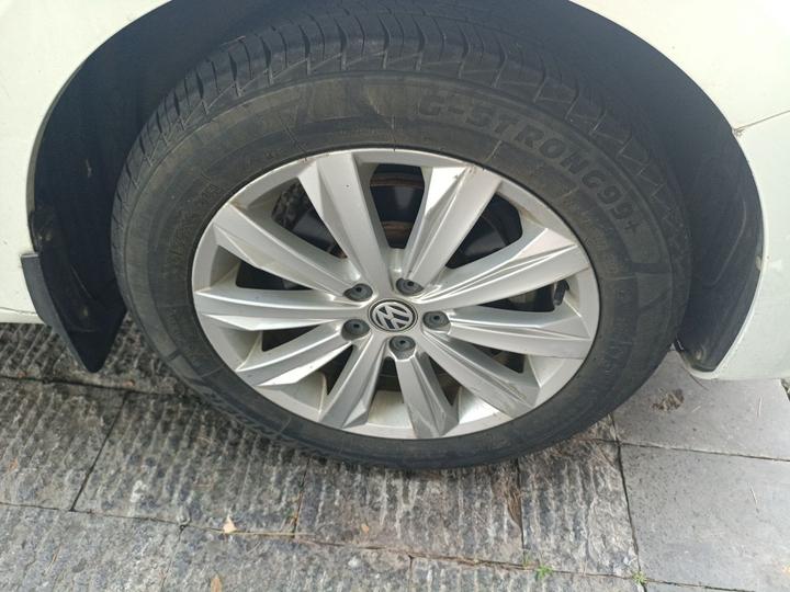 Bora 2018 1.5L AT Comfort photo 8