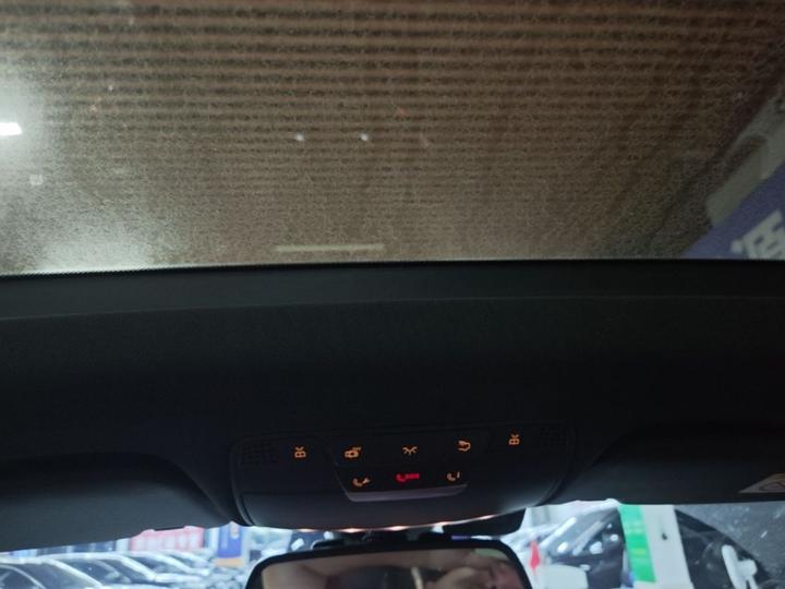 GLC 2018 Facelift GLC 200 4MATIC photo 7
