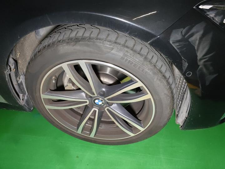 7 Series 2021 730Li M Sport Package photo 8