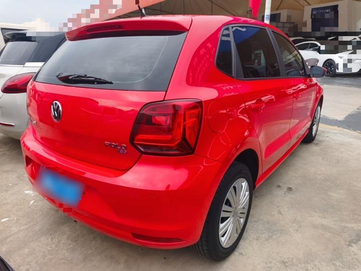 Polo 2016 1.6L AT Comfort photo 4