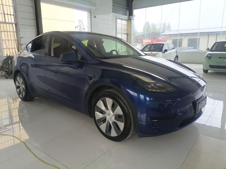 Model Y 2022 RWD photo 3