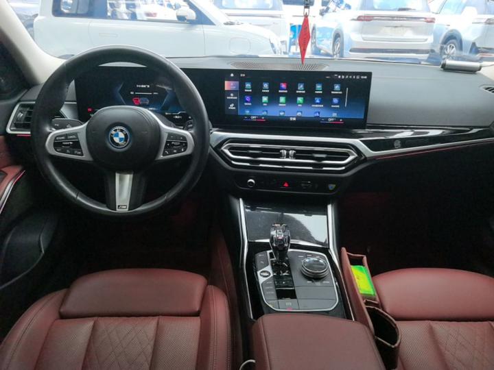 i3 2022 eDrive 35 L photo 5