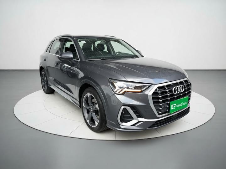 Q3 2021 35 TFSI Fashion Dynamic photo 3