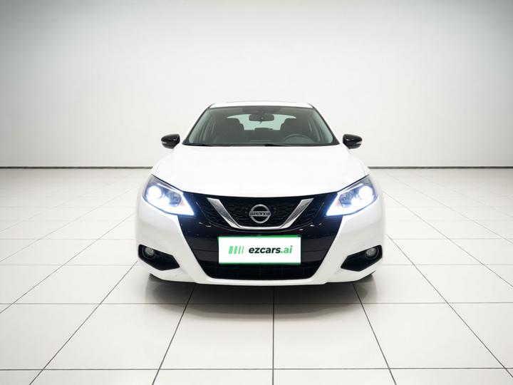 Tiida 2021 1.6L CVT photo 2