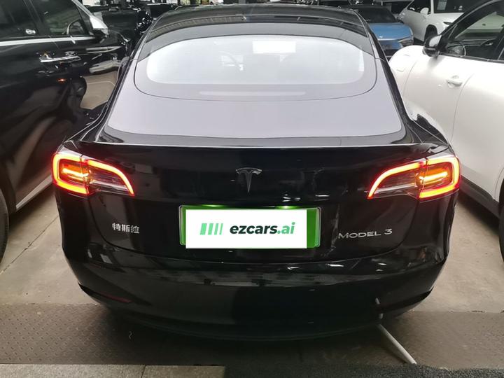 Model 3 2021 Standard Range RWD Upgraded photo 3