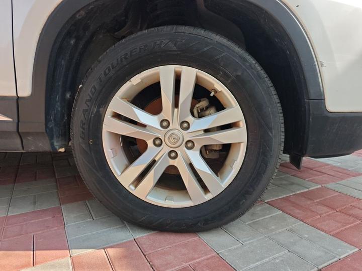 CS75 2014 2.0L MT Luxury IV photo 8