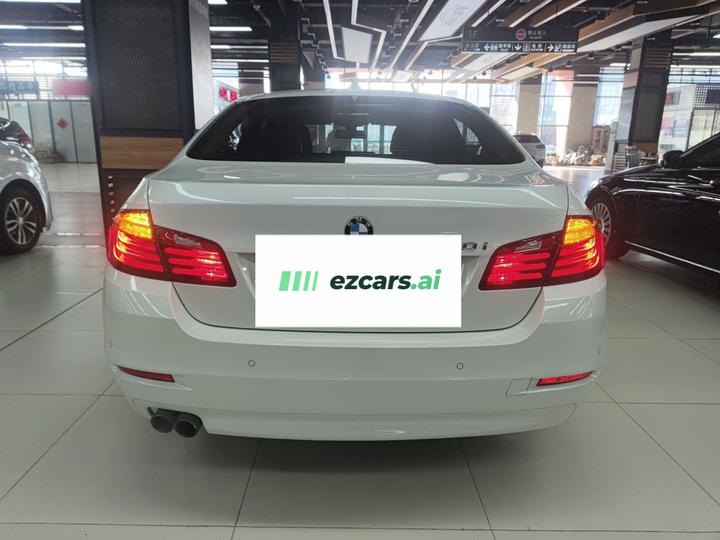 5 Series Imported 2015 520i photo 4