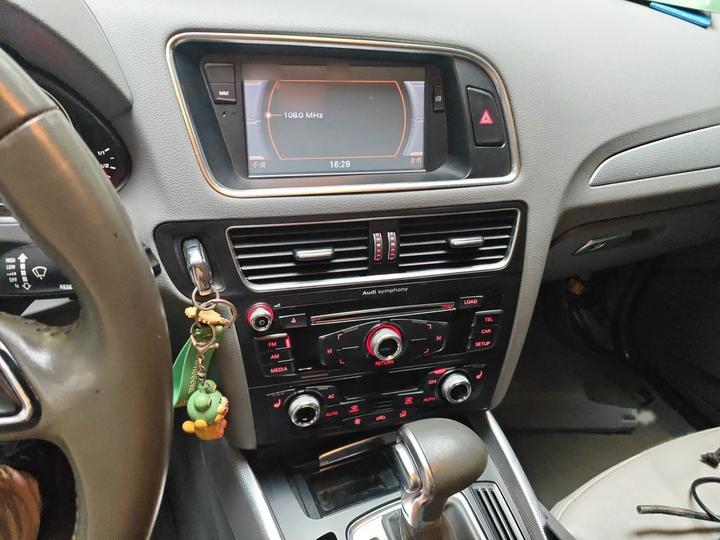 Q5 2013 40 TFSI Tech photo 5