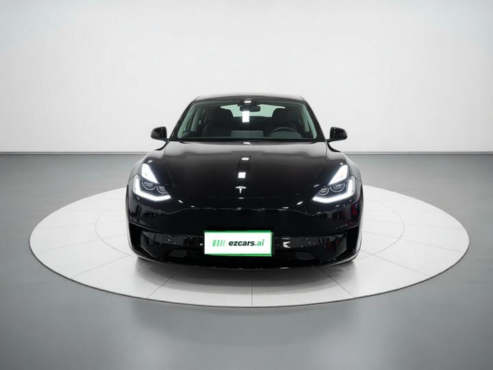 Model Y 2022 RWD photo 2