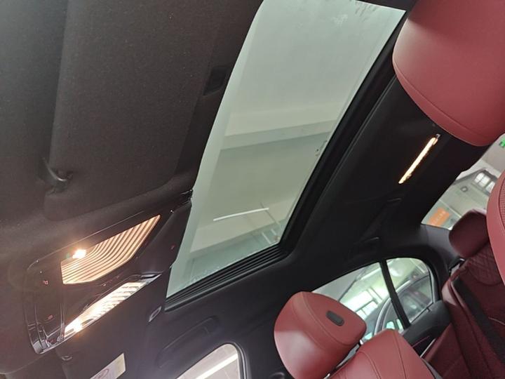 5 Series 2021 525Li M Sport Package photo 7