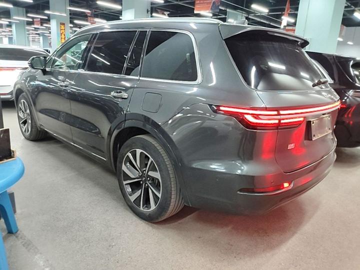 Li Auto ONE 2021 EREV 6-Seater photo 4